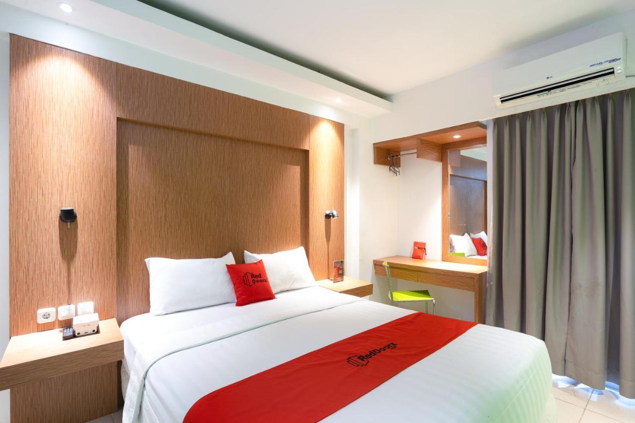 Reddoorz Apartment At Bogor Valley Exterior foto